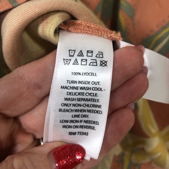 Cynthia Rowley 100% Lyocel Tropical Cabana Shirt Top. Women’s sz Small - Picture 14 of 14